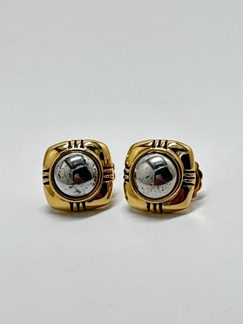Vintage Liz Claiborne Mixed Metal Clip Earrings